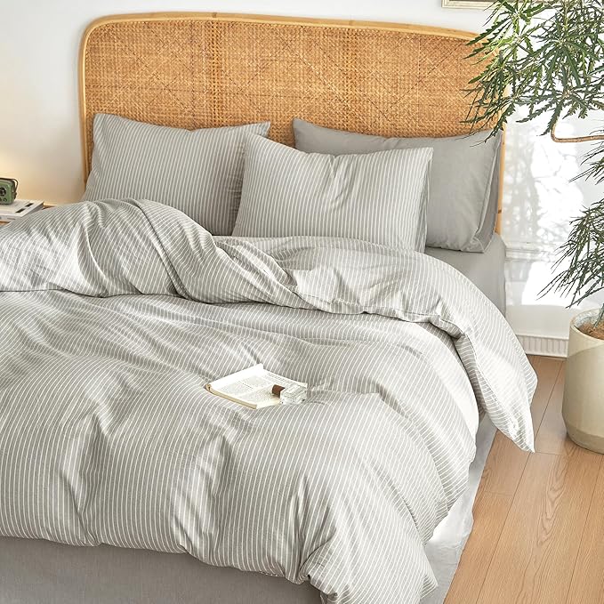 Wake In Cloud - Striped Cotton Duvet Cover Set, 100% Washed Cotton Textured Percale Bedding Set, Ticking Stripe Pinstripe Farmhouse, 3 Pieces, Light Grey, Twin Size