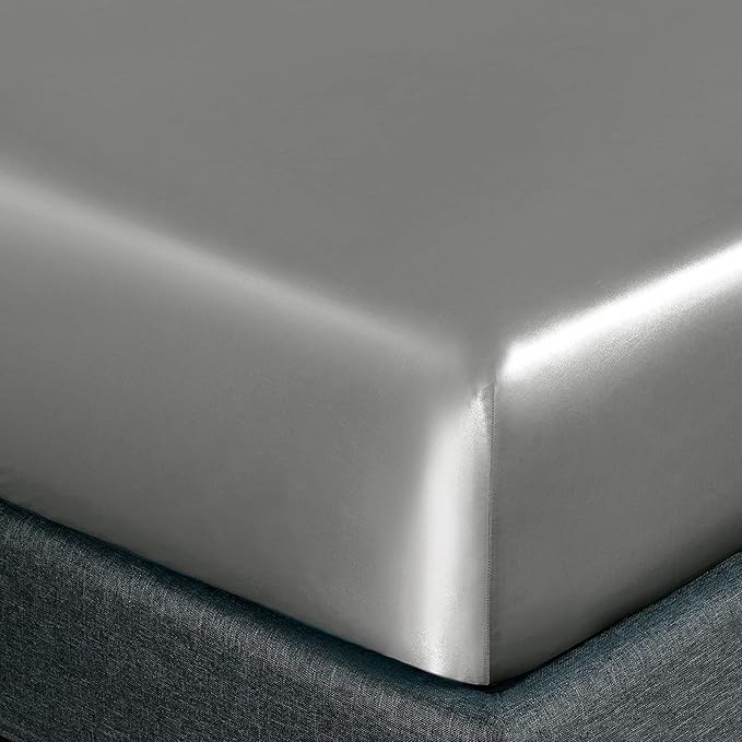 Homiest 4pcs Satin Sheets Set Luxury Silky Satin Bedding Set with Deep Pocket, 1 Fitted Sheet + 1 Flat Sheet + 2 Pillowcases (Queen Size, Light Grey)