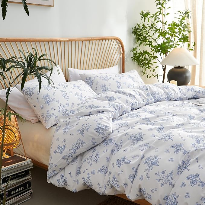 Nayoroom Blue Floral Duvet Cover King Size Cottagecore Flower Leaf Spring Comforter Cover 3 Pcs Soft Breathable Microfiber Pastoral Aesthetic Bedding Set with Zipper Closure