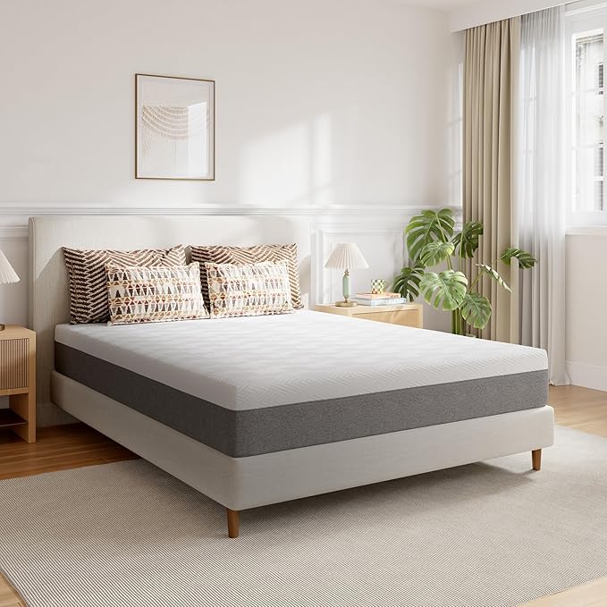 Novilla Queen Size Mattress, 10 Inch Memory Foam Mattress Queen in a Box with Comfort Foam for Contour Support & Motion Isolation & Edge Support, CertiPUR-US Certified