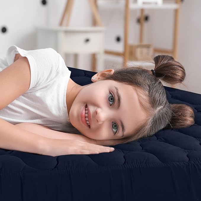 Utopia Bedding Waterproof Mattress Protector, King Mattress Pad, Noiseless Quilted Fitted Cover with Deep Pocket Stretches up to 16 Inches (Navy)