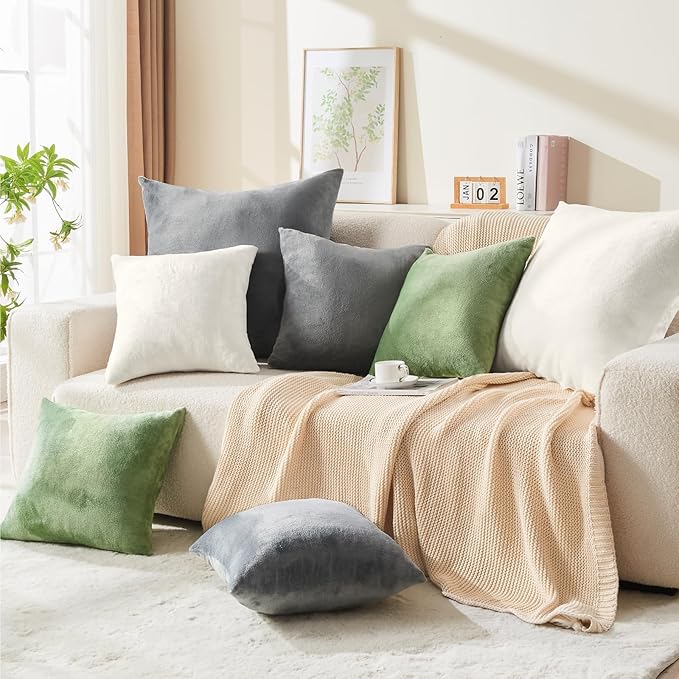 BEDELITE Velvet Pillow Covers 18x18 with Zipper, 2 Pack Super Soft Square Pillow Covers for Bedroom, Sofa, Luxury Cozy Fleece Pillowcases for All Seasons(18x18 Inches, Sage Green)