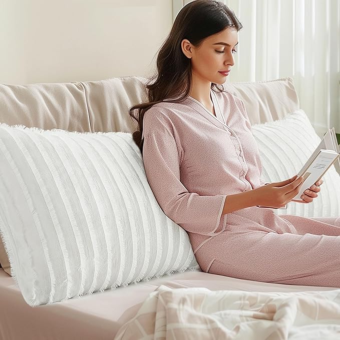 BEDELITE Body Pillow Cover with Zipper Closure, Decorative Boho Fleece Pillowcase 20 x 54 Inches, Luxury Fluffy Plush Long Body Pillow Pillowcase for All Seasons(Bright White-Boho)