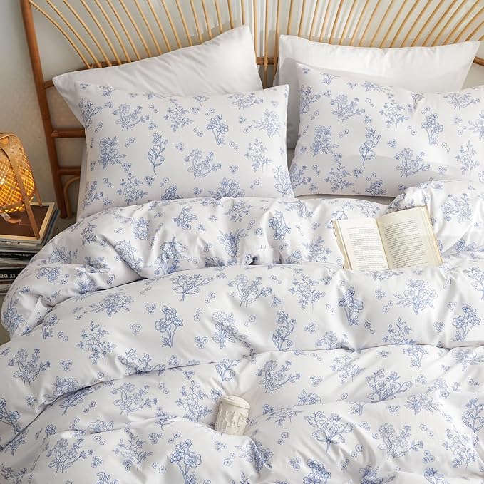 Nayoroom Blue Floral Duvet Cover King Size Cottagecore Flower Leaf Spring Comforter Cover 3 Pcs Soft Breathable Microfiber Pastoral Aesthetic Bedding Set with Zipper Closure