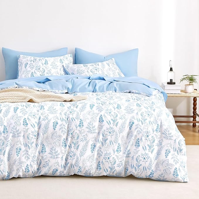 Wake In Cloud - Floral Duvet Cover Set, Botanical Vintage Flower Coquette Cottagecore Aesthetic for Women Teen Girls, Soft Lightweight Bedding, 3-Piece, Blue, Full Size