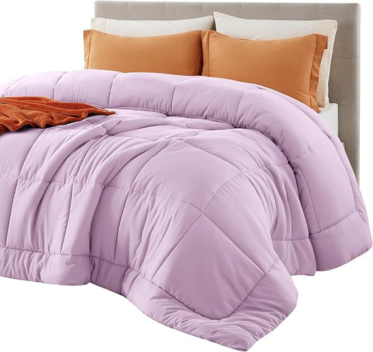 Bedsure Comforter Duvet Insert - Quilted Comforters Queen Size, All Season Duvet, GentleSoft Down Alternative Bedding, with 8 Tabs, Gifts for Women/Men, Light Purple, Queen 88 x 88 Inches