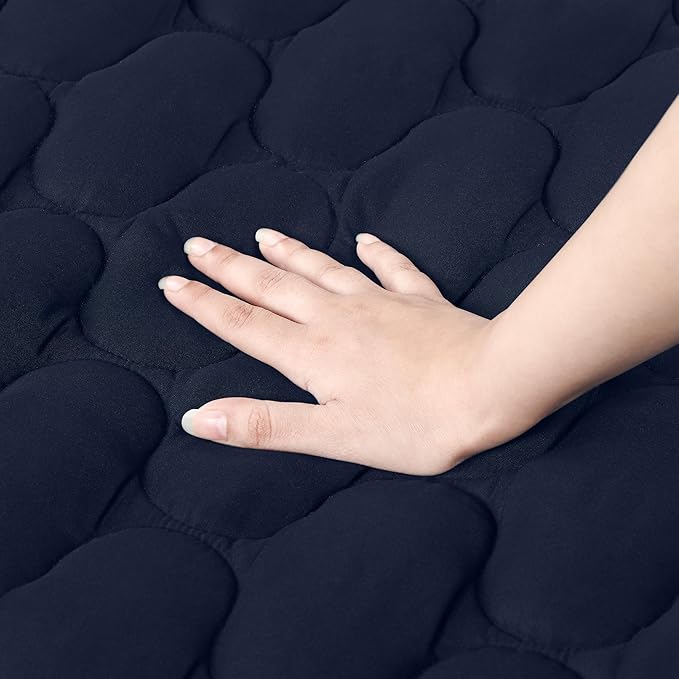 Utopia Bedding Waterproof Mattress Protector, Twin Mattress Pad, Noiseless Quilted Fitted Cover with Deep Pocket Stretches up to 16 Inches (Navy)