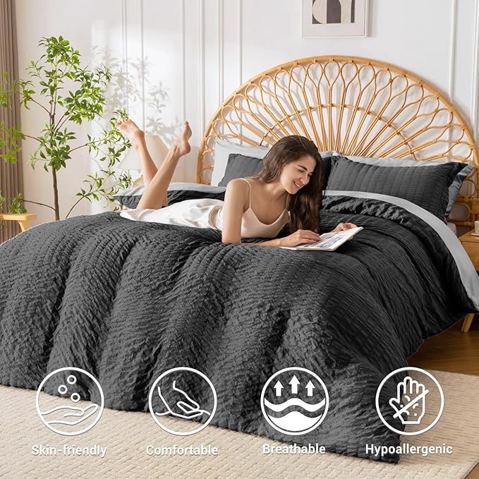 HYMOKEGE Dark Grey/Light Grey Duvet Cover Full Size, Ultra Soft 3-Piece Seersucker Duvet Cover Set with Zipper Closure, Soft Brushed Microfiber Bedding Set with 8 Corner Ties (80"x90", 2 Pillowshams)