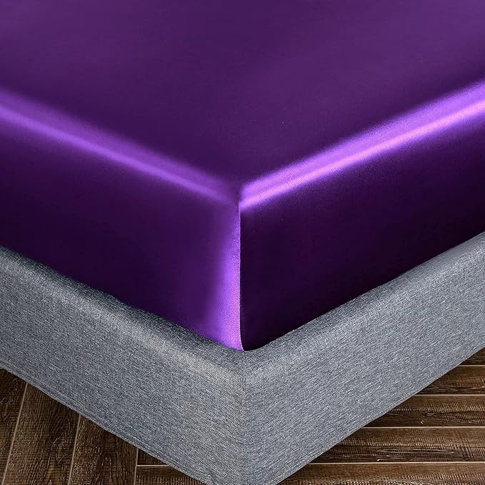 Homiest 4pcs Satin Sheets Set Luxury Silky Satin Bedding Set with Deep Pocket, 1 Fitted Sheet + 1 Flat Sheet + 2 Pillowcases (Queen Size, Purple)