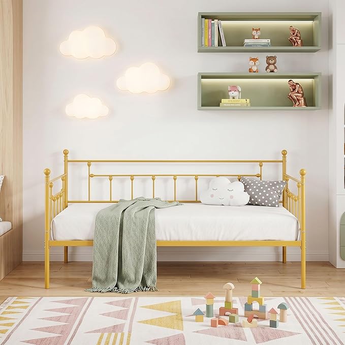VECELO Daybed Frame, Twin Size Metal Platform Bed with Headboard,Heavy Duty Steel Slats Support for Living Room Bedroom Guest Room, Easy Assembly