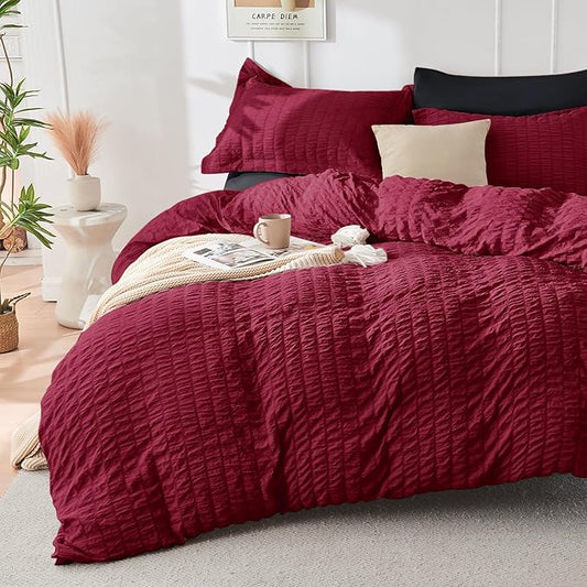 HYMOKEGE Dark Red/Black Duvet Cover Full Size, Ultra Soft 3-Piece Seersucker Duvet Cover Set with Zipper Closure, Soft Brushed Microfiber Bedding Set with 8 Corner Ties (80"x90", 2 Pillowshams)