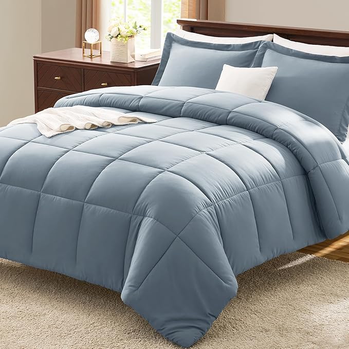 CozyLux Oversized King Comforter Set, 270GSM Grayish Blue Bedding Sets for All Seasons, 3 Pieces 120x98 Bed Set with 1 Down Alternative Comforter and 2 Pillow Shams, Soft, Lightweight, Breathable