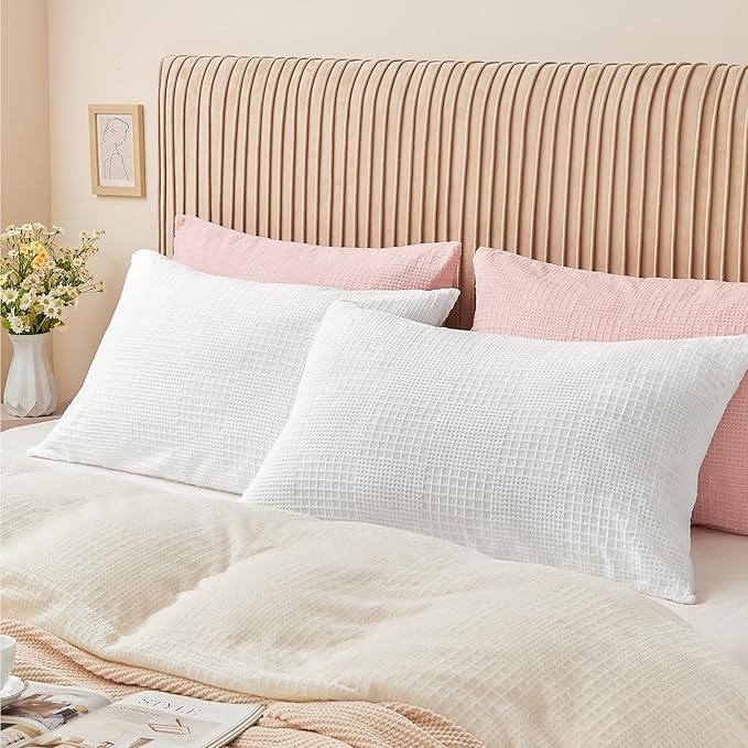 BEDELITE Flannel King Size Pillow Cases Set of 2, Decorative Waffle Weave Fleece Pillowcasess with Zipper for Bedroom, Sofa, Luxury Cozy Pillow Shams for All Seasons(20x40 Inches, White-Waffle)
