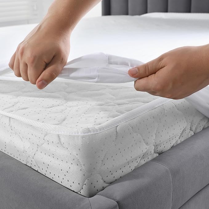 Fresh Ideas Fitted Vinyl Mattress Protector, Waterproof, Hypoallergenic, 9" Pockets, Full