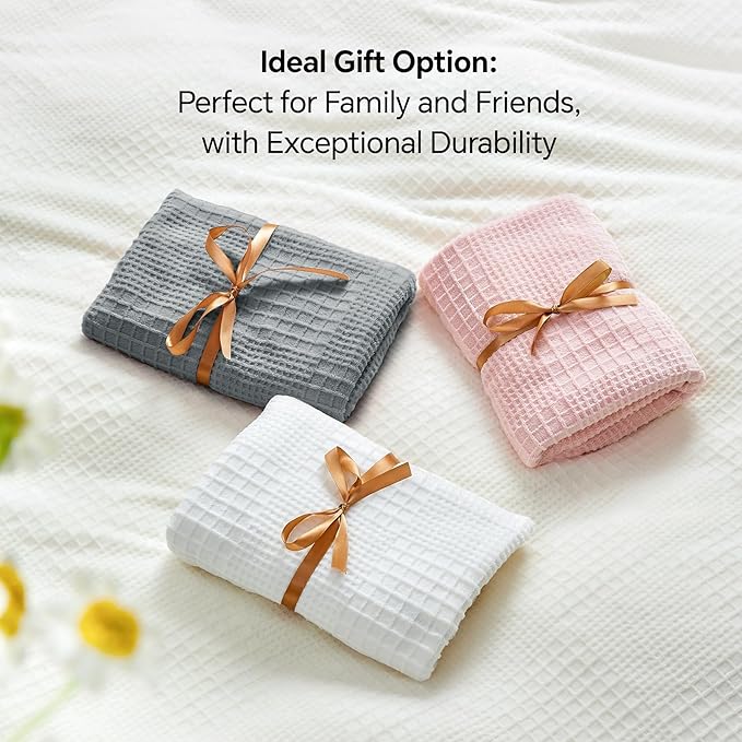 BEDELITE Flannel King Size Pillow Cases Set of 2, Decorative Waffle Weave Fleece Pillowcasess with Zipper for Bedroom, Sofa, Luxury Cozy Pillow Shams for All Seasons(20x40 Inches, Grey-Waffle)