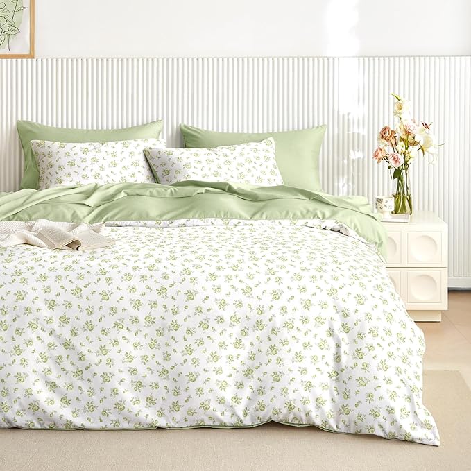 Wake In Cloud - Coquette Duvet Cover Set, Floral Cottagecore Flower Shabby Chic Cute Aesthetic, Soft Lightweight Bedding for Women Teen Girls, 3-Piece, White Green, Full Size