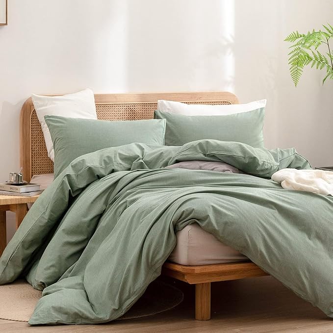 BESTOUCH Duvet Cover Set 100% Washed Cotton Linen Feel Super Soft Comfortable Chic Lightweight 3 PCs Home Bedding Set Solid Green Alaska King