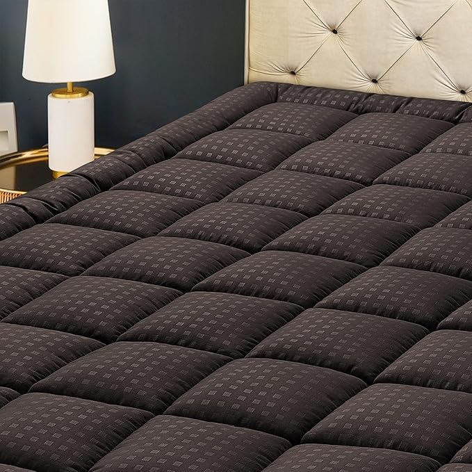 HYLEORY California King Mattress Pad Quilted Fitted Mattress Protector Cooling Pillow Top Mattress Cover Breathable Fluffy Soft Mattress Topper with 8-21" Deep Pocket, Brown
