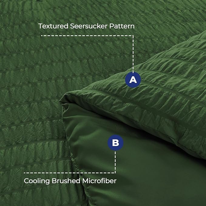 HYMOKEGE Dark Green Duvet Cover King Size, Ultra Soft 3-Piece Seersucker Duvet Cover Set with Zipper Closure, Soft Brushed Microfiber Bedding Set with 8 Corner Ties (104"x90", 2 Pillowshams)