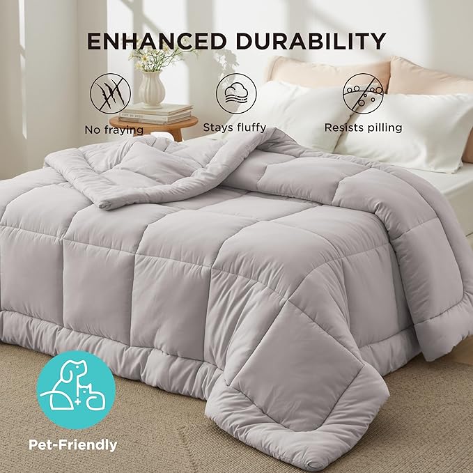 Bedsure Comforter Duvet Insert - Quilted Comforters Cal King Size, All Season Duvet, GentleSoft Down Alternative Bedding, with 8 Tabs, Gifts for Women/Men, Light Grey, California King 96 X 102 Inches