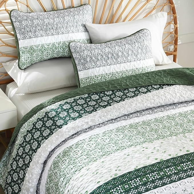 WONGS BEDDING Green Quilt Set King Size,Boho Striped Patchwork Bedspread Coverlet Set,3 Pieces Microfiber Bedding Set for All Seasons (104"×90")
