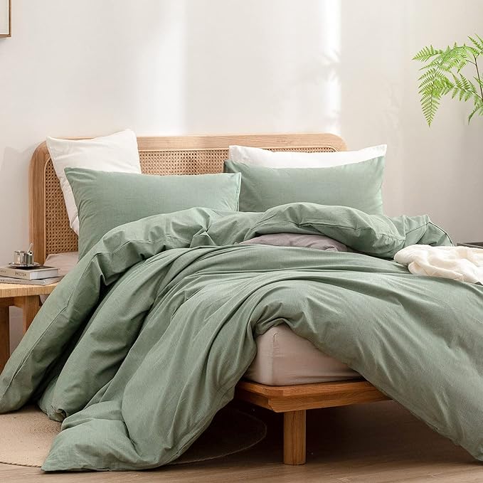 BESTOUCH Duvet Cover Set 100% Washed Cotton Linen Feel Super Soft Comfortable Chic Lightweight 3 PCs Home Bedding Set Solid Green Oversized Queen