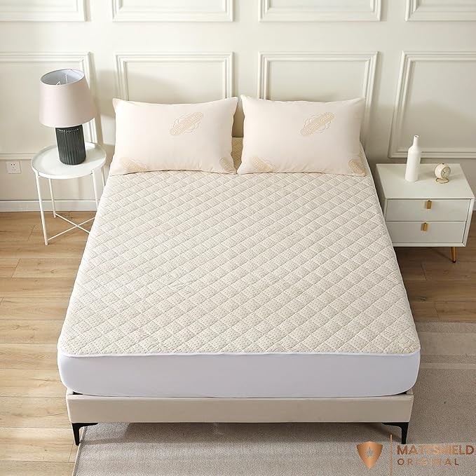 Luxury Quilted Organic Cotton Mattress Protector Full Size - 380 GSM Waterproof & Breathable Pad - Deep Pocket Fitted Cover - Soft & Silent Protection (Cotton Filling)