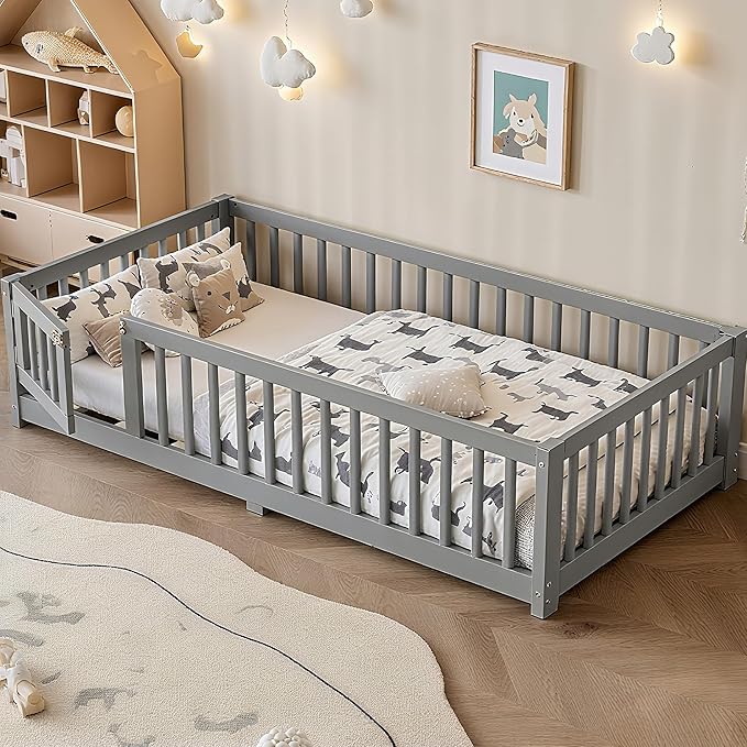 Bellemave Montessori Twin Floor Bed Frame with Fence and Removable Door, Low Profile Twin Size Montessori Bed Frame for Kids, Solid Wooden Floor Beds for Bedroom,Nursery, Grey