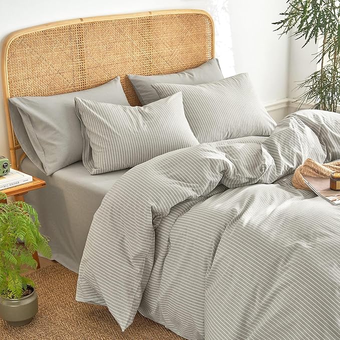 Wake In Cloud - Striped Cotton Duvet Cover Set, 100% Washed Cotton Textured Percale Bedding Set, Ticking Stripe Pinstripe Farmhouse, 3 Pieces, Light Grey, Queen Size