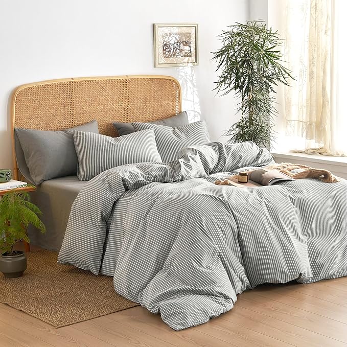 Wake In Cloud - Striped Cotton Duvet Cover Set, 100% Washed Cotton Textured Percale Bedding Set, Ticking Stripe Pinstripe Farmhouse, 3 Pieces, Grey, King Size