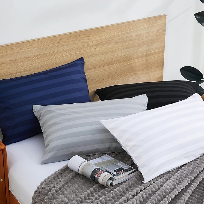100% Cotton Classic Pillow Protectors with Invisible Zipper, 600 Thread Count Sateen Weave Soft and Breathable Pillow Cases, Protect Pillows from Dirt, Dust and Debris (Queen, 20"x30", Set of 4)
