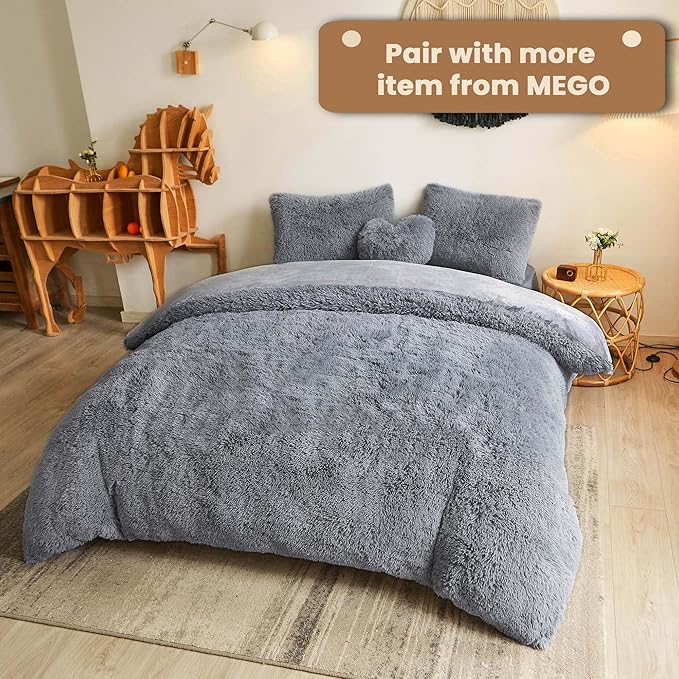 MEGO Shaggy Plush Body Pillow Cover, Faux Fur Fluffy Body Pillowcase, 20x54 Boho Fuzzy Full Body Pillow Case, Furry Long Big Throw Pillow Sham with Zipper for Home Bedding Couch Living Room Light Grey