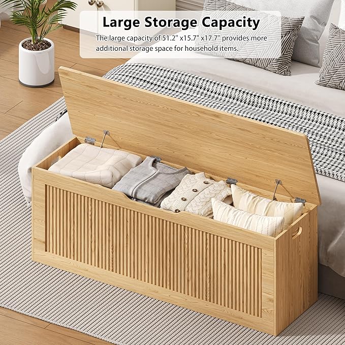 Akxomel Extra Large Fluted Storage Chest, 51.2" Storage Bench with 2 Safety Hinges, Shoe Bench, Wooden Box Bench, Long Storage Trunk with Lift Top, for Bedroom, Living Room, Entryway, Natural Oak