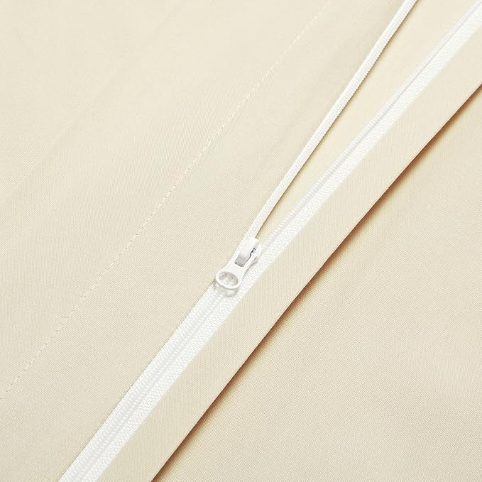 Amazon Basics Lightweight Microfiber 2-Piece Duvet Cover Set, Twin/Twin XL, Beige