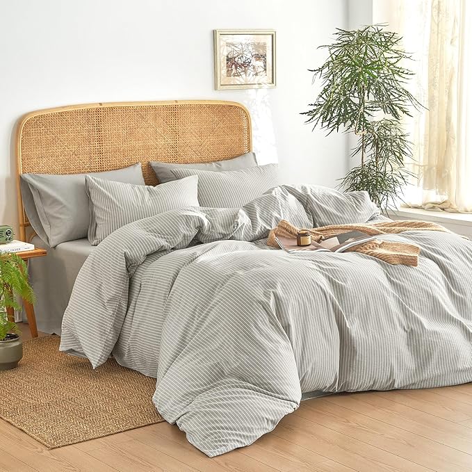 Wake In Cloud - Striped Cotton Duvet Cover Set, 100% Washed Cotton Textured Percale Bedding Set, Ticking Stripe Pinstripe Farmhouse, 3 Pieces, Light Grey, Queen Size