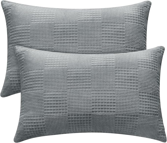 BEDELITE Flannel King Size Pillow Cases Set of 2, Decorative Waffle Weave Fleece Pillowcasess with Zipper for Bedroom, Sofa, Luxury Cozy Pillow Shams for All Seasons(20x40 Inches, Grey-Waffle)